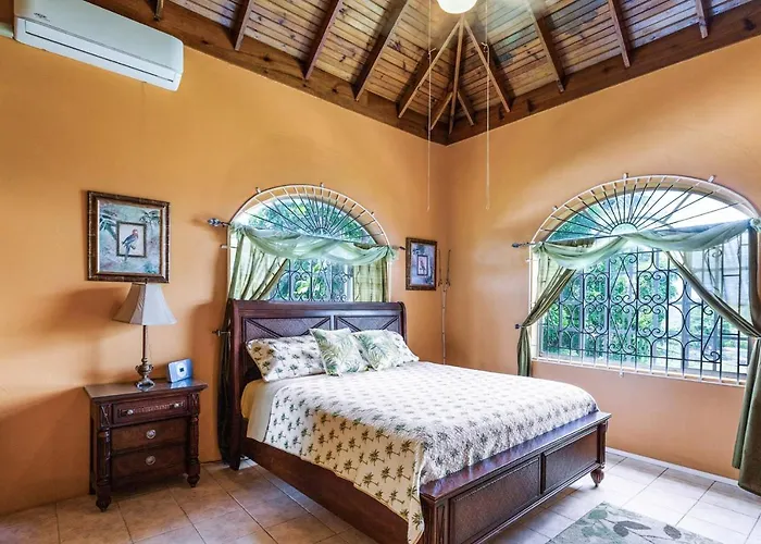 Yanceylargoestate 2br With Mountain Views Montego Bay